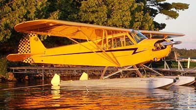 Piper J-3 Cub on floats